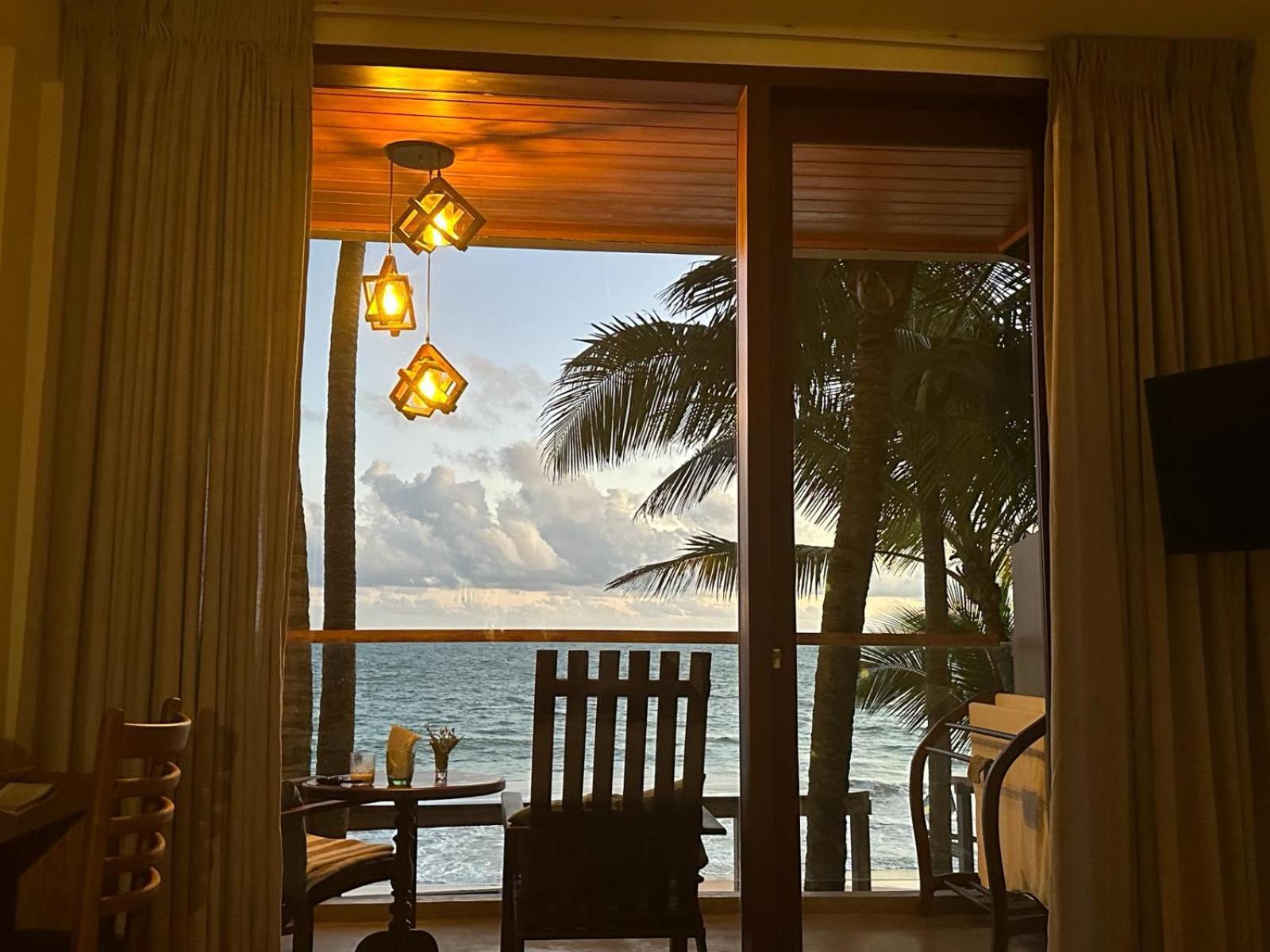 Bk Beach Boutique Hotel - 希克杜沃 外观 照片